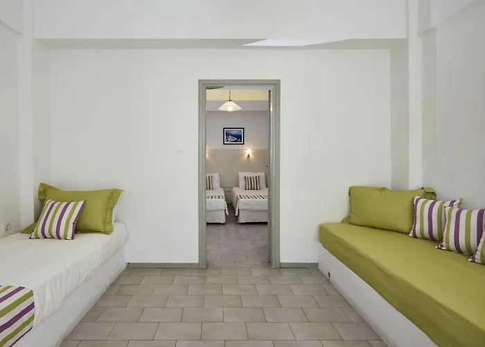 锡拉尼索斯酒店 2*