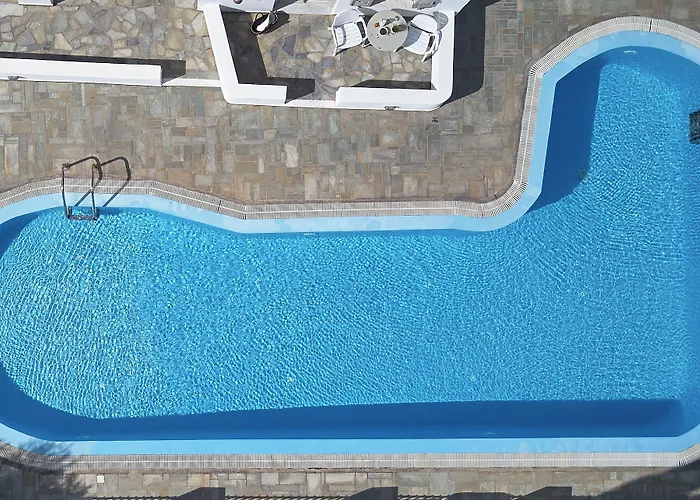 锡拉尼索斯酒店 2*