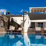 Nissos Thira Fira (Santorini)