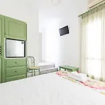 Szálloda Nissos Thira Fíra