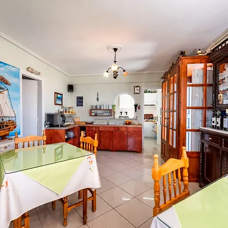 Otel Nissos Thira Fira (Santorini)
