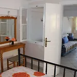 Nissos Thira Hotel Firá