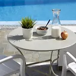 Nissos Thira Firá
