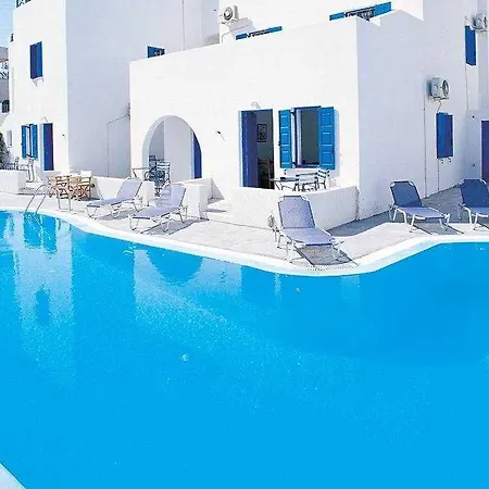 Nissos Thira Hotel