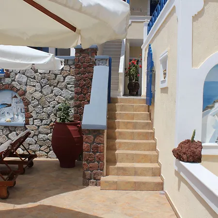 Nissos Thira 2*