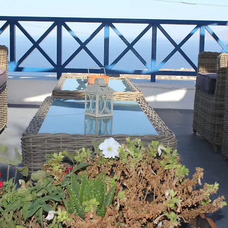 ニッソス　ティラ