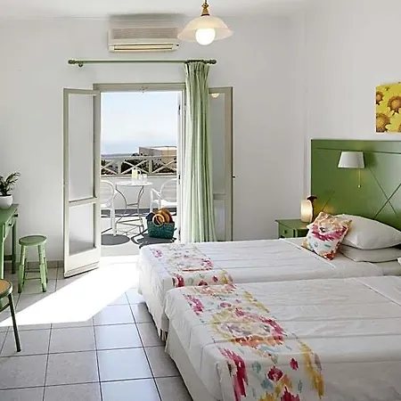 Nissos Thira فندق