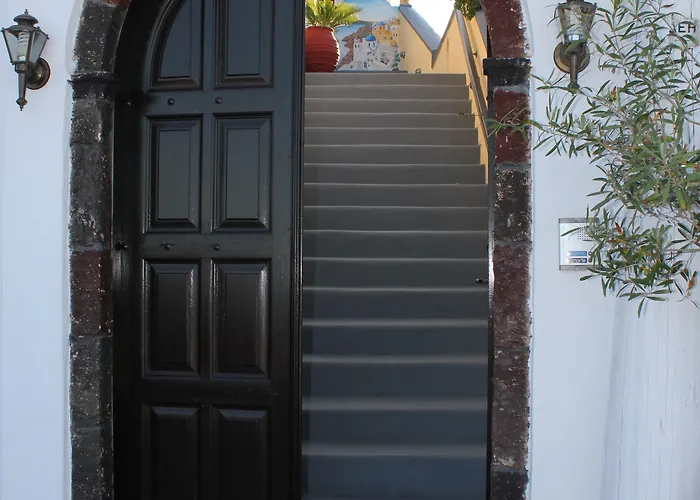 Hotel Nissos Thira 2*