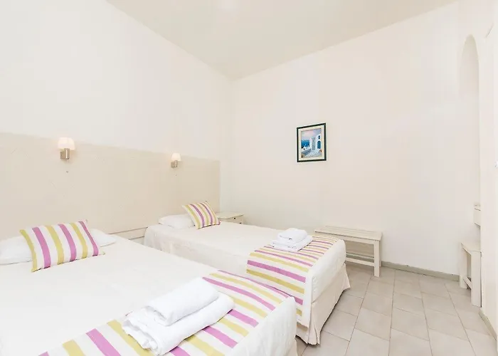 Hotel Nissos Thira Firá