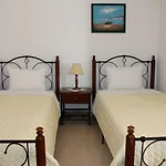 Nissos Thira Hotell