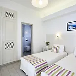 Hotell Nissos Thira