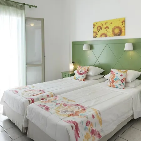 Nissos Thira 2* Fira (Santorini)