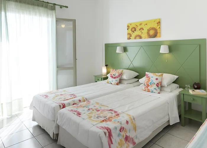 Nissos Thira 2* Fira (Santorini)